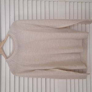 Banana Republic Light Weight Sweater, M